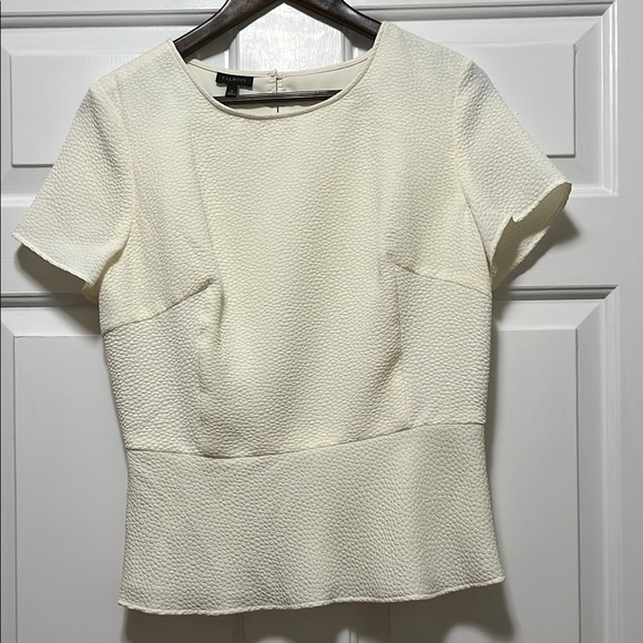 Talbots White Fitted Peplum Top with Crew Neck and Short Sleeves - Picture 4 of 10